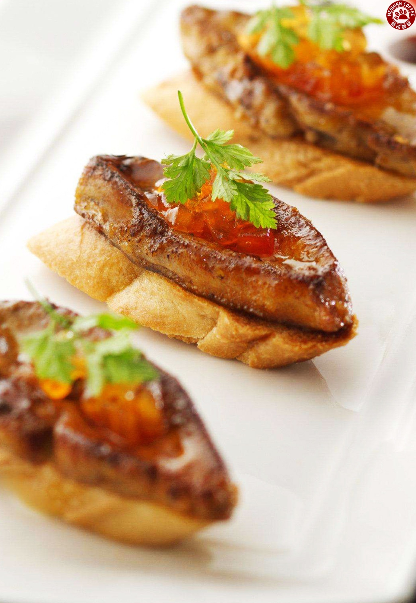 法式煎鵝肝普切塔